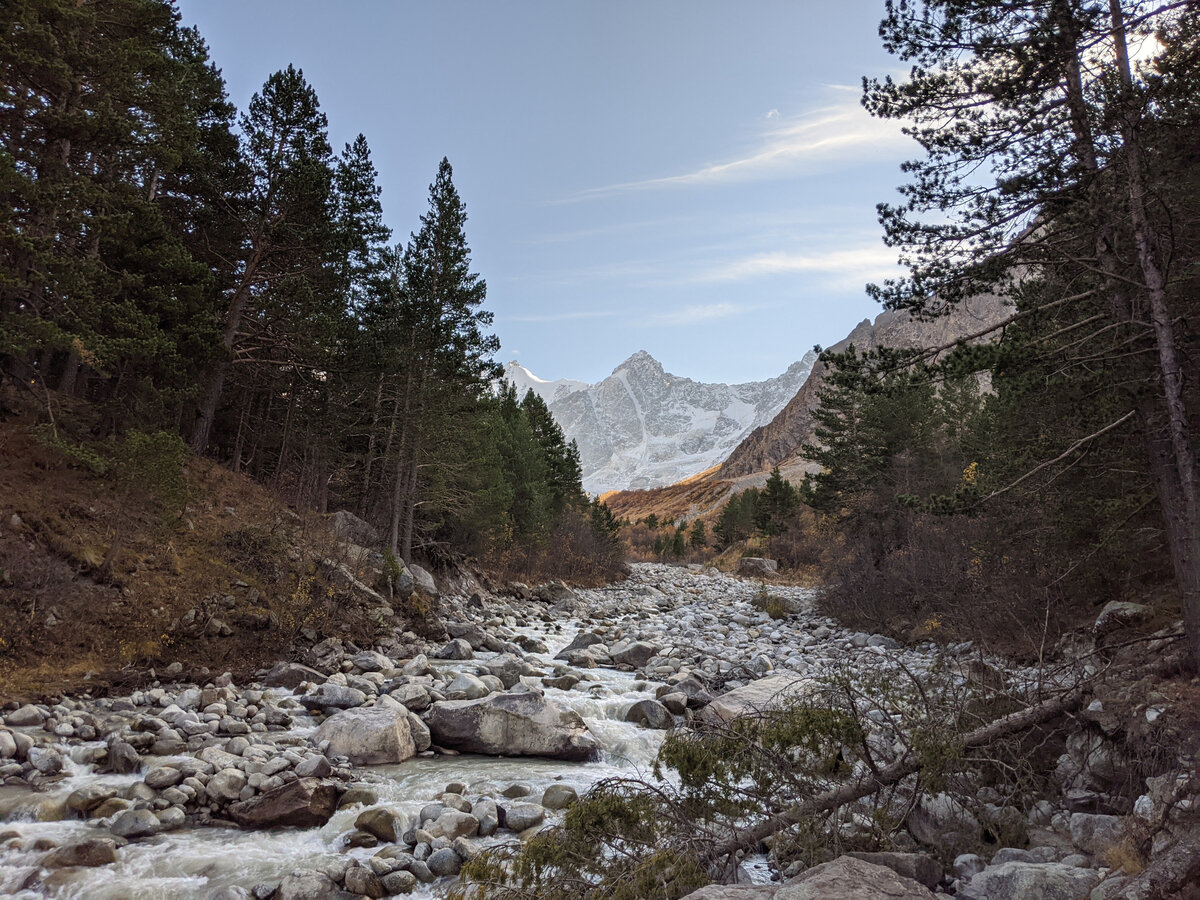 дорога на ледник Шаурту.