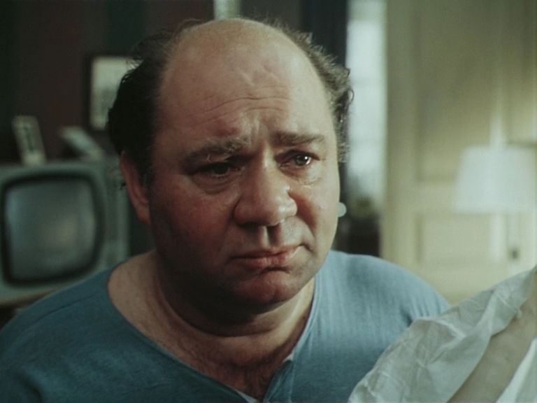 Леонов - это глыба! Скала нашего кинематографа. Как великолепно он играет драматические роли