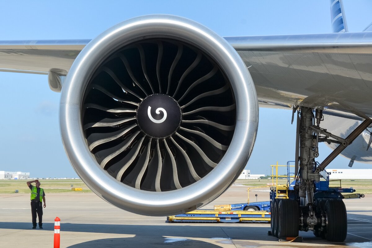 Пд 35. General Electric ge90. Ge 90 двигатель. General Electric ge90 самолет. Пд-35 ge-90.