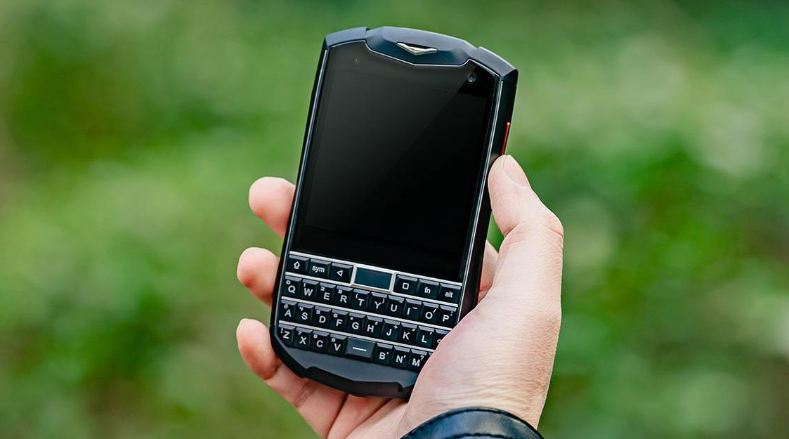 Unihertz Titan Pocket. Источник: Engadget