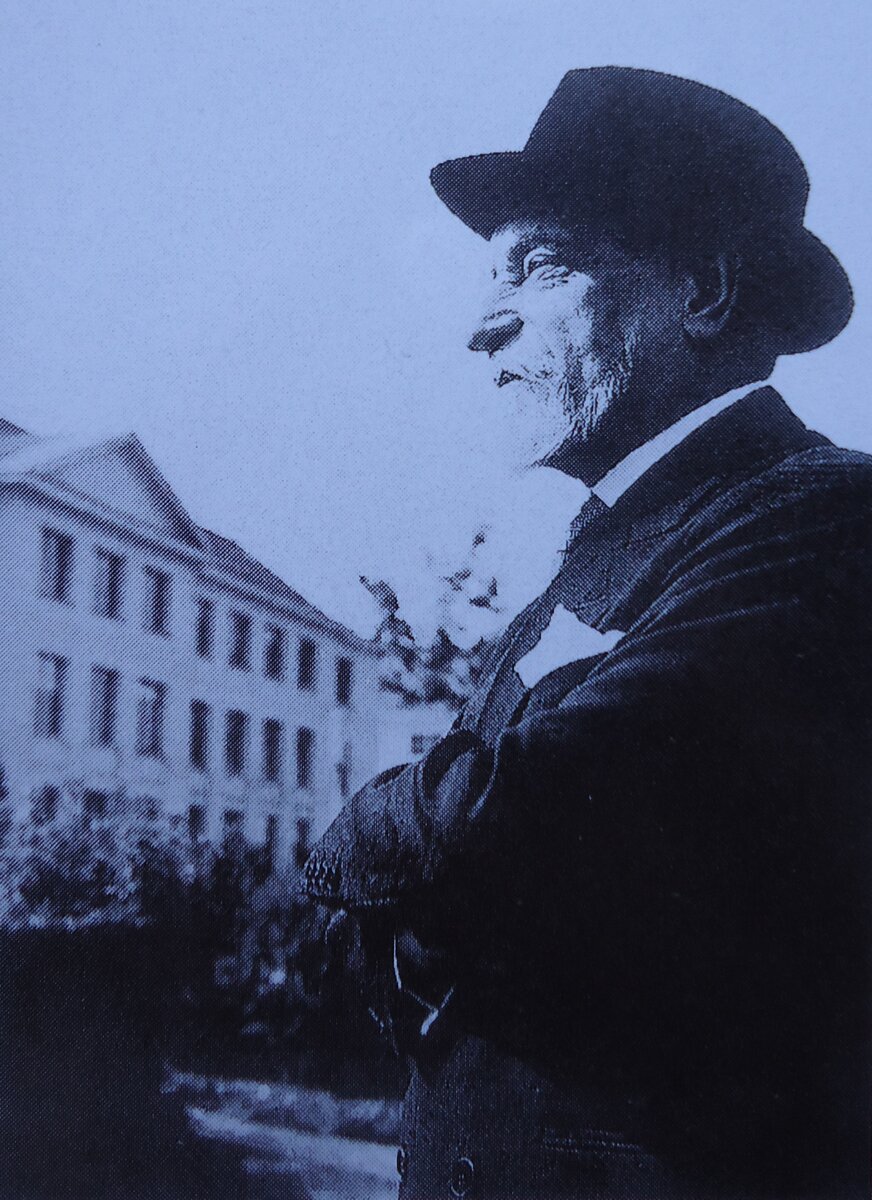 Арман Петижан (Фото - Журнал ART PRESTIGE, №1, 1997)