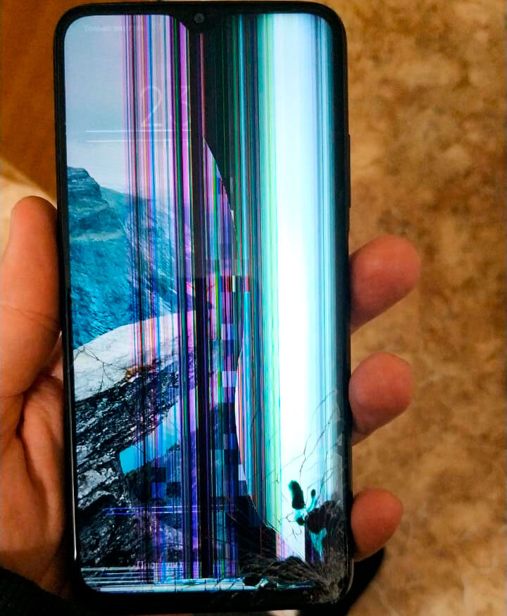 Мой Xiaomi Redmi 9T, не выдержал испытание на ударостойкость:)