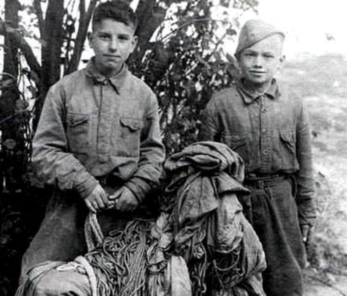 Источник фото: https://voenhronika.ru/publ/vtoraja_mirovaja_vojna_velikobritanija/abver_samaja_bestolkovaja_voennaja_razvedka_v_mire_fiasko_kanarisa_2018/33-1-0-5663