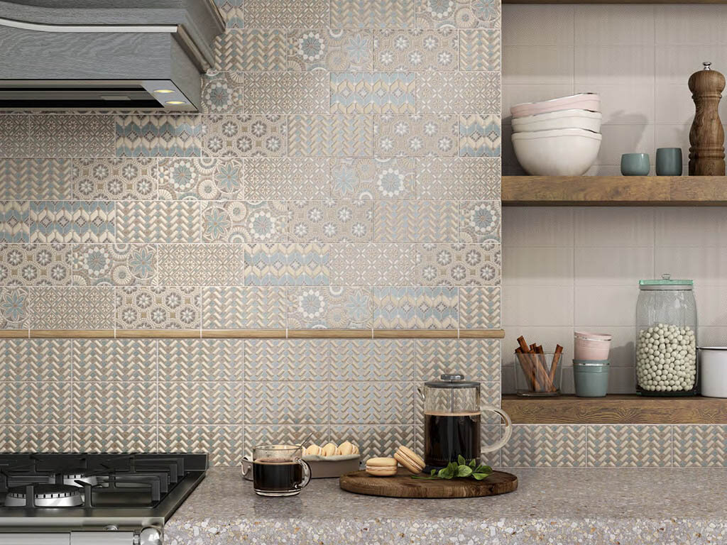 «Кабанчик» Kerama Marazzi из коллекции Монтанелли (Россия). Размер 7,4x15 см