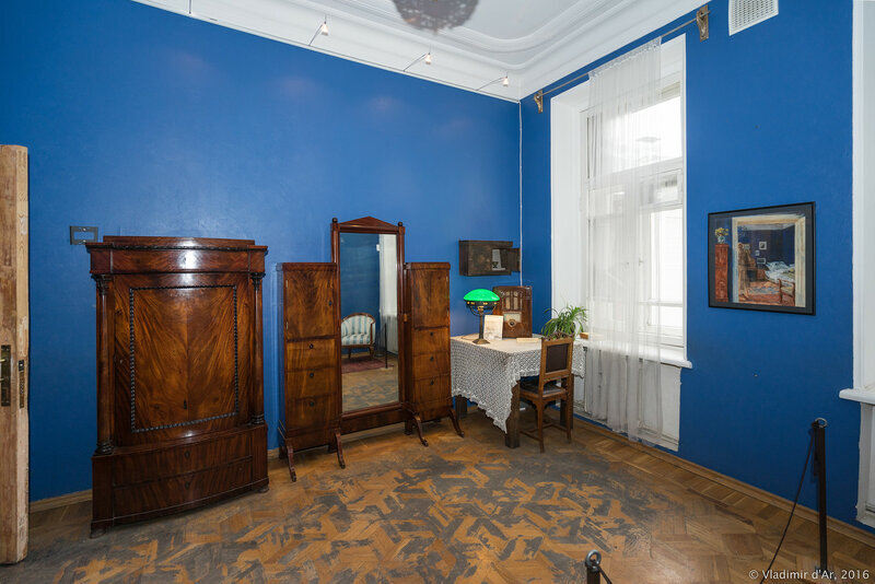 музей михаила афанасьевича булгакова, москва. музей квартира 50 булгаков москва. нехороший музей. музей михаила афанасьевича булгакова, москва. нехороший музей.