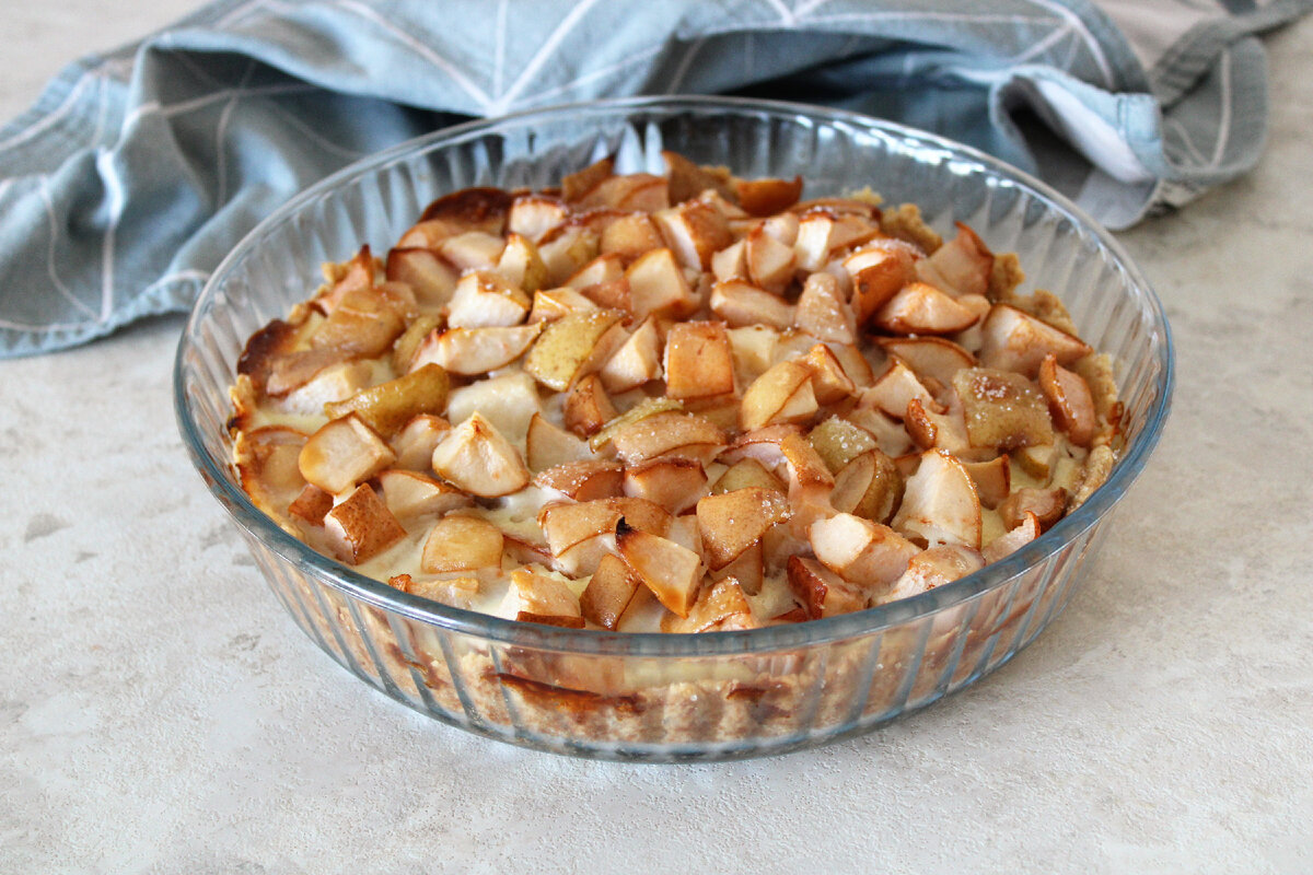 Нежный пирог с грушами и яблоками в духовке – пошаговый рецепт приготовления с фото