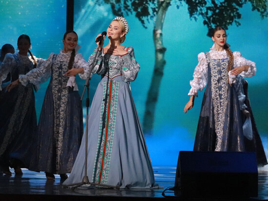     Пелагея исполнила песню «Колечко» Псковской губернии Анастасия Володина