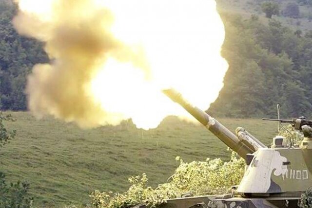    Артиллерия, залп