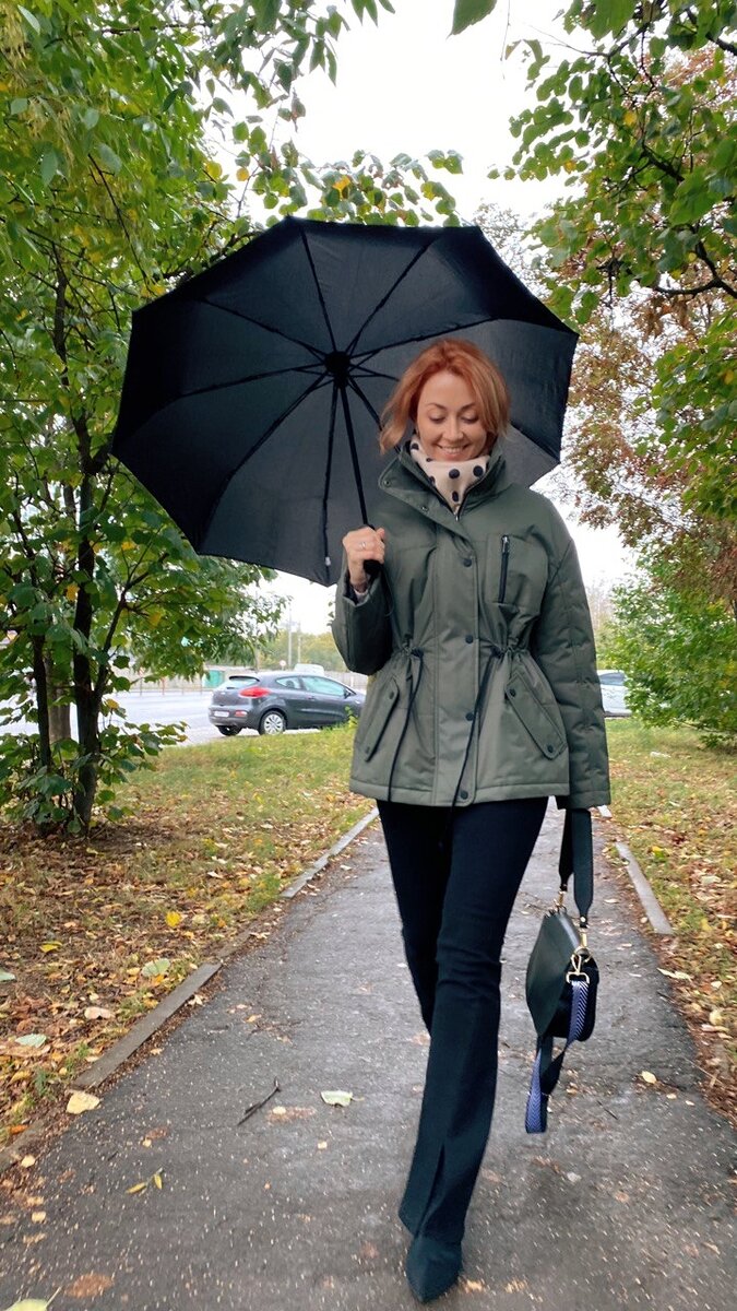 Любимые и самые комфортные на данный момент джинсы с разрезами от бренда Feimailis.