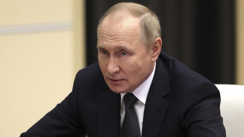   globallookpress.com Mikhail Metzel/Kremlin Pool