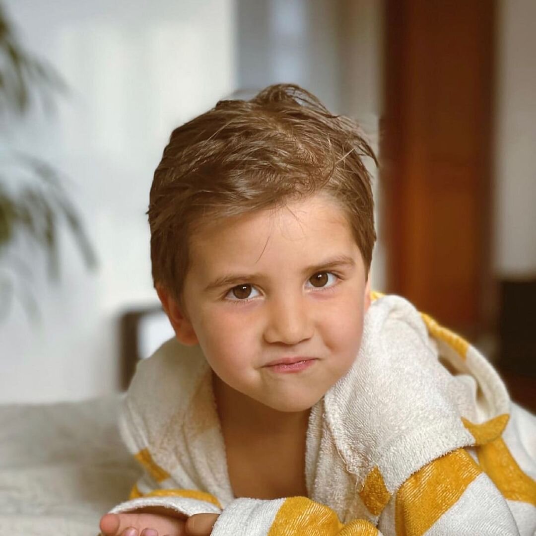 Младший сын чибола. 6 Лет мальчику. Красивые мальчики 6 лет. Младший сын. Младший сын Соловьева