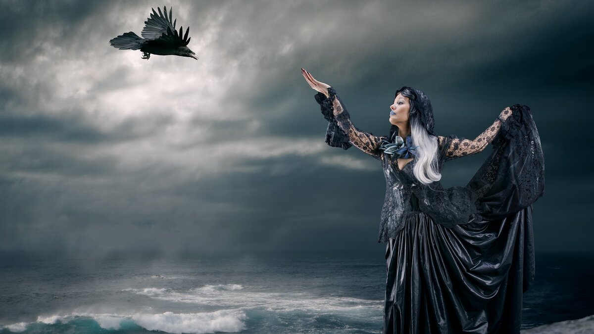 Источник:https://s2.best-wallpaper.net/wallpaper/2560x1440/1804/Black-witch-raven_2560x1440.jpg