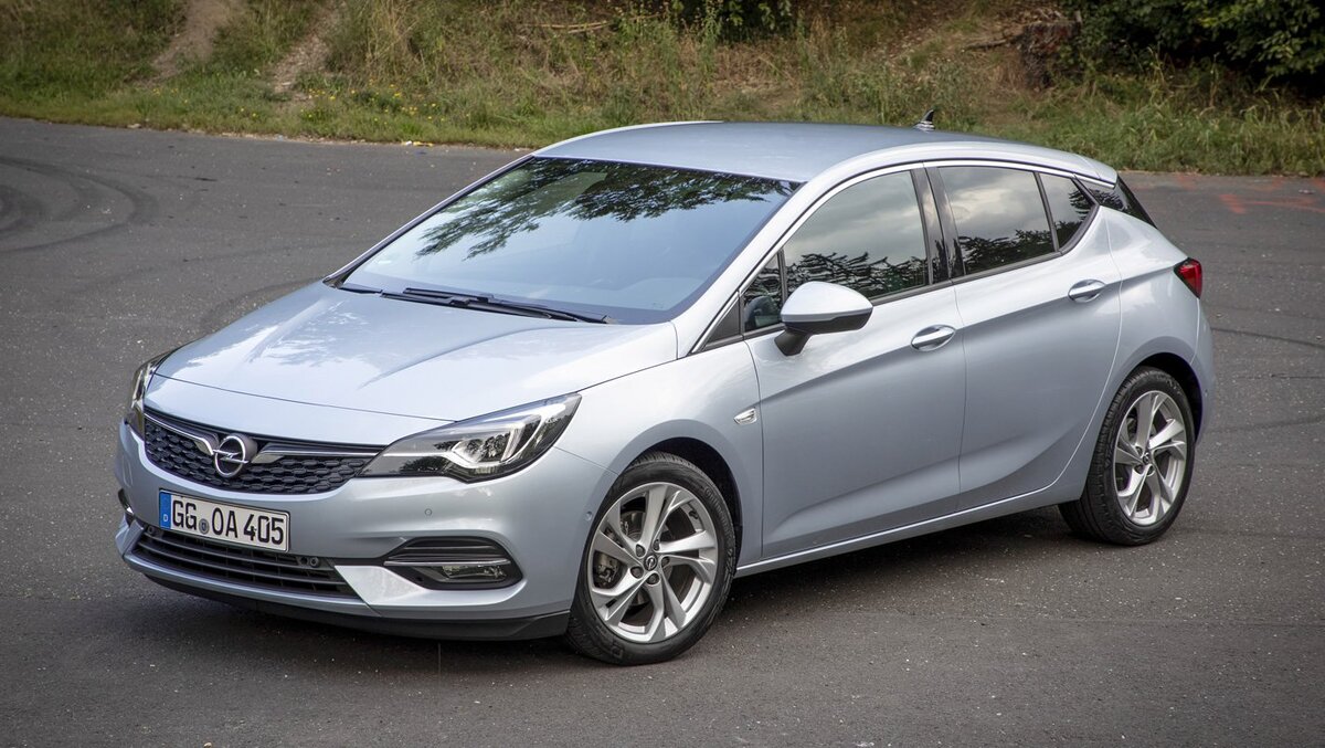 Opel Астра GTC 2019