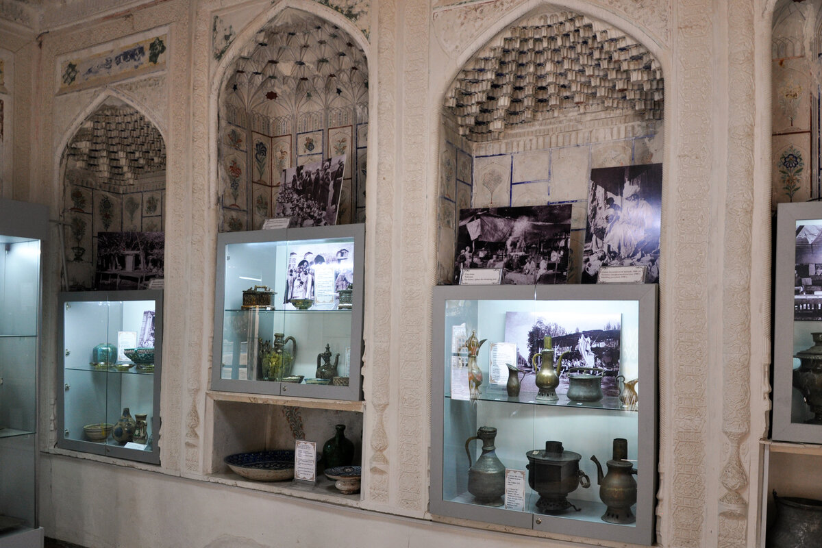 Экспозиция музея в интерьерах XIX века.