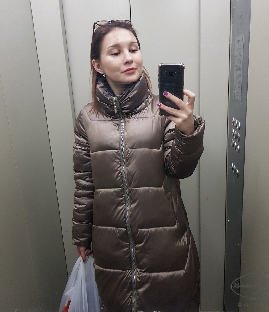 Сходила к маме, мне дали кастрюлю борща. Сейчас буду есть. Клёва, ура...