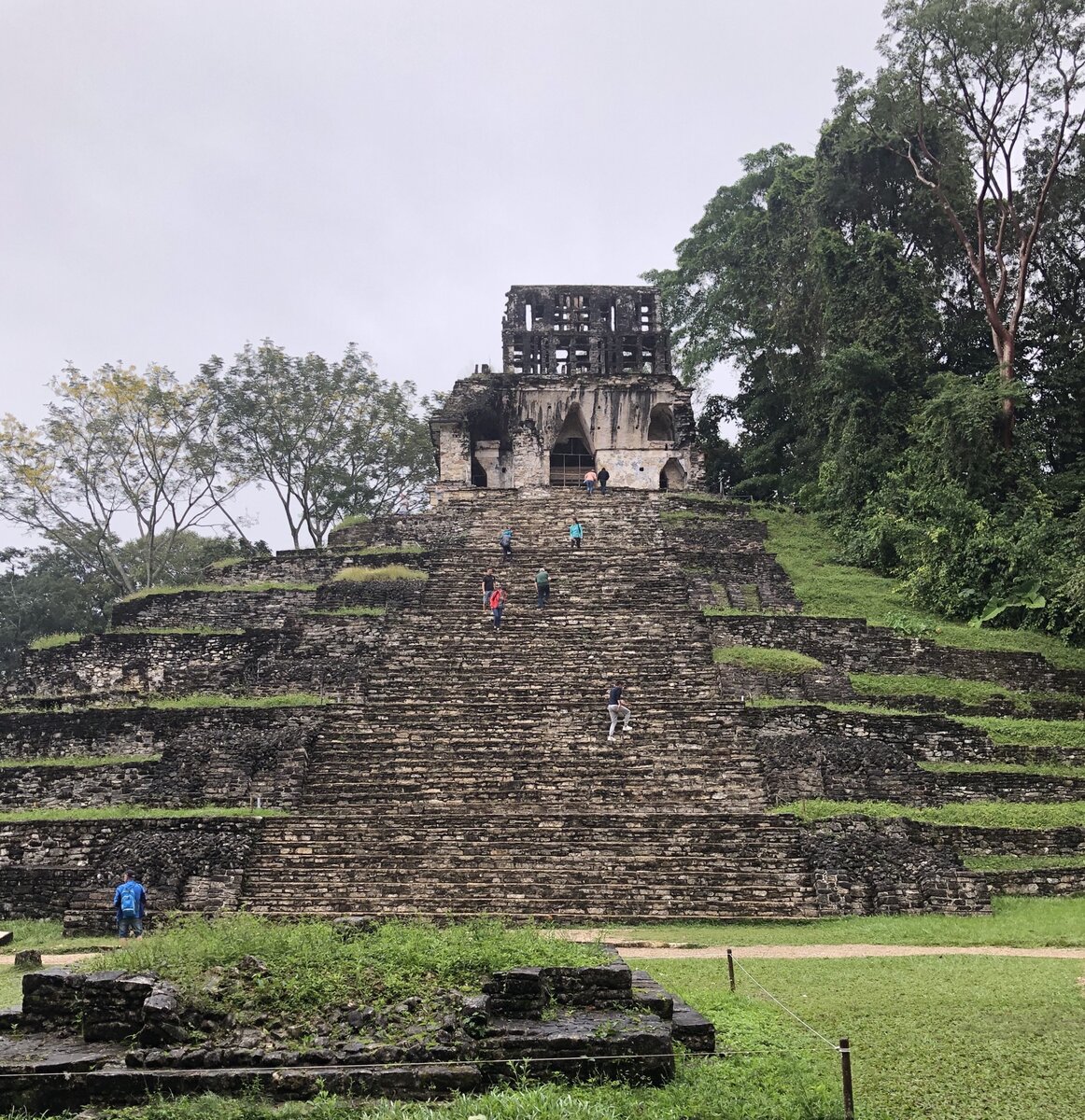 Храм Креста (Temple of the Cross)