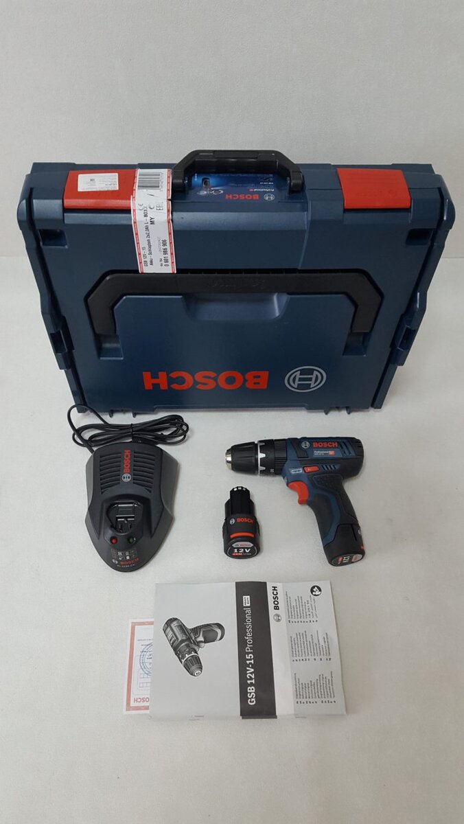 Так выглядит шуруповёрт BOSCH GSB 12V-15 в кейсе с документами и гарантией (полный комплект)