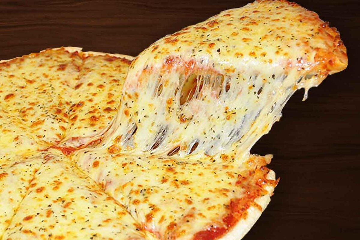 Сытная пицца по-домашнему – пошаговый рецепт приготовления с фото