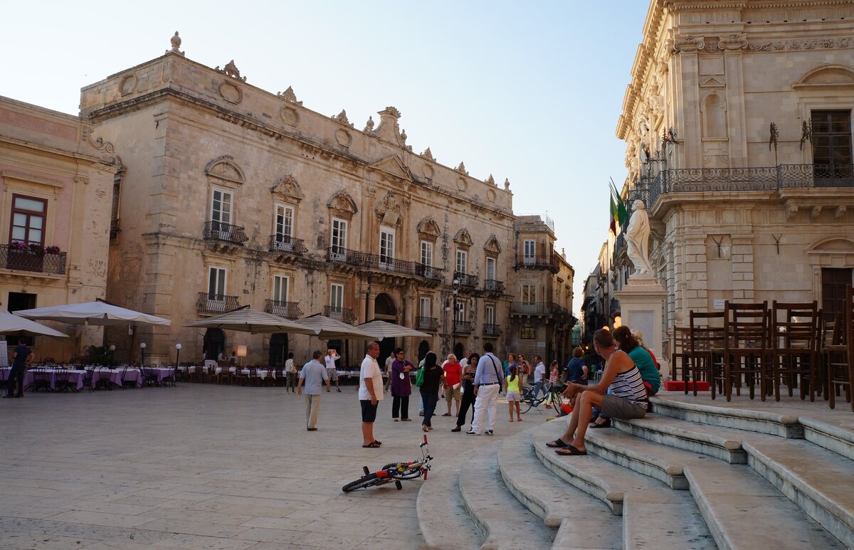 Сиракузы, главная площадь