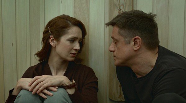кадр из сериала Частица вселенной