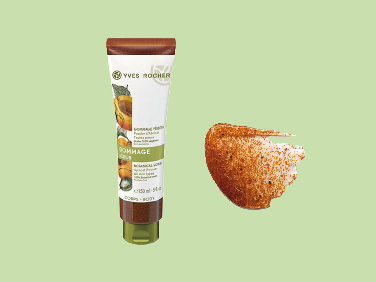 В составе помимо PRUNUS ARMENIACA (APRICOT) SEED POWDER есть также очищающий компонент LAURETH-10.
