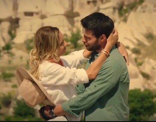 кадр из турецкого сериала "Мария и Мустафа"