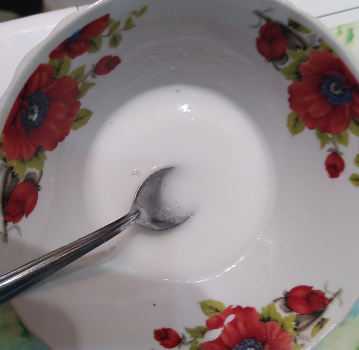 Разведенная сода с водой