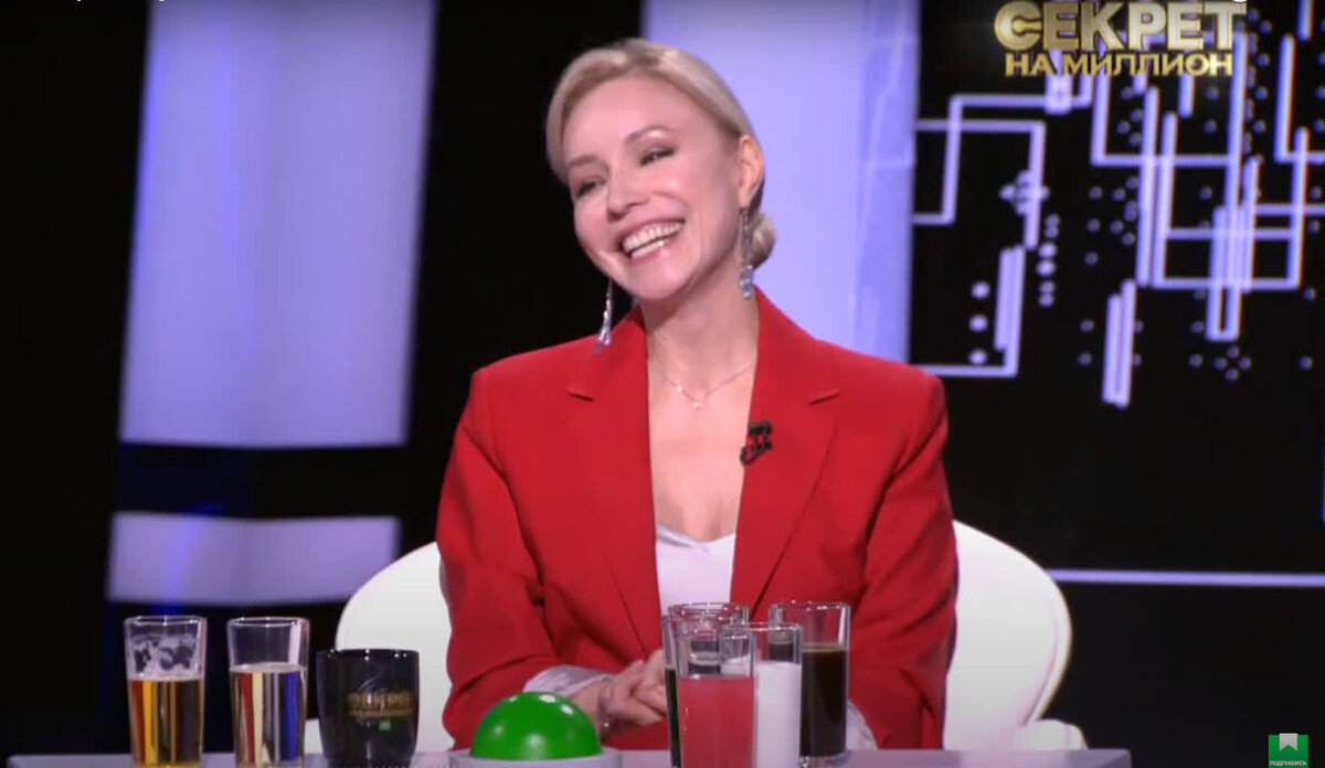 Рассказала секрет на миллион. Марина Зудина секрет на миллион. Зудина у Кудрявцевой. Довлатова секрет на миллион. Марина Зудина трансцендентальная медитация.