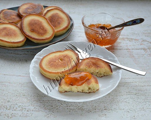 Оладьи из прокисшей сметаны🥞 - рецепт автора Яна Кальненкова