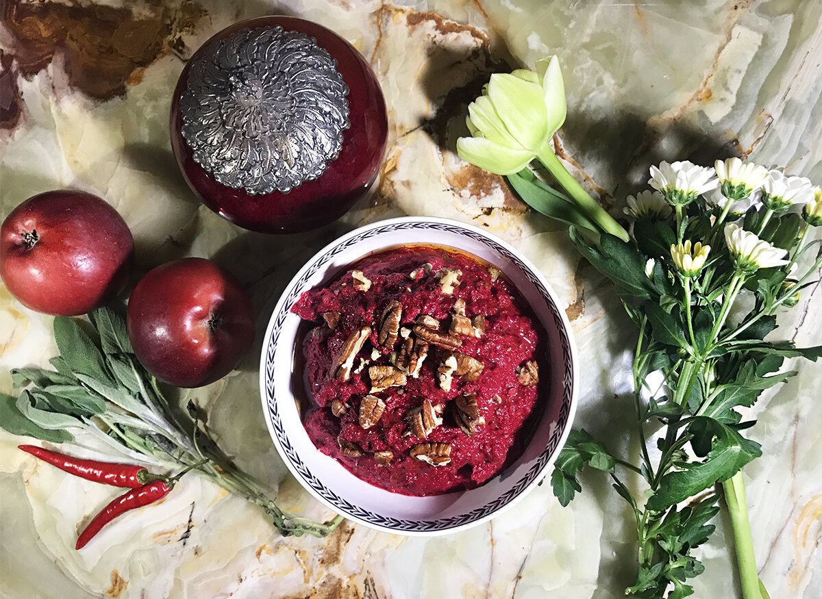 Свекольная закуска. Свекла маринованная с гвоздикой. Советская свекольная закуска в банках. Закуска из свеклы Глобал Вилладж банка.