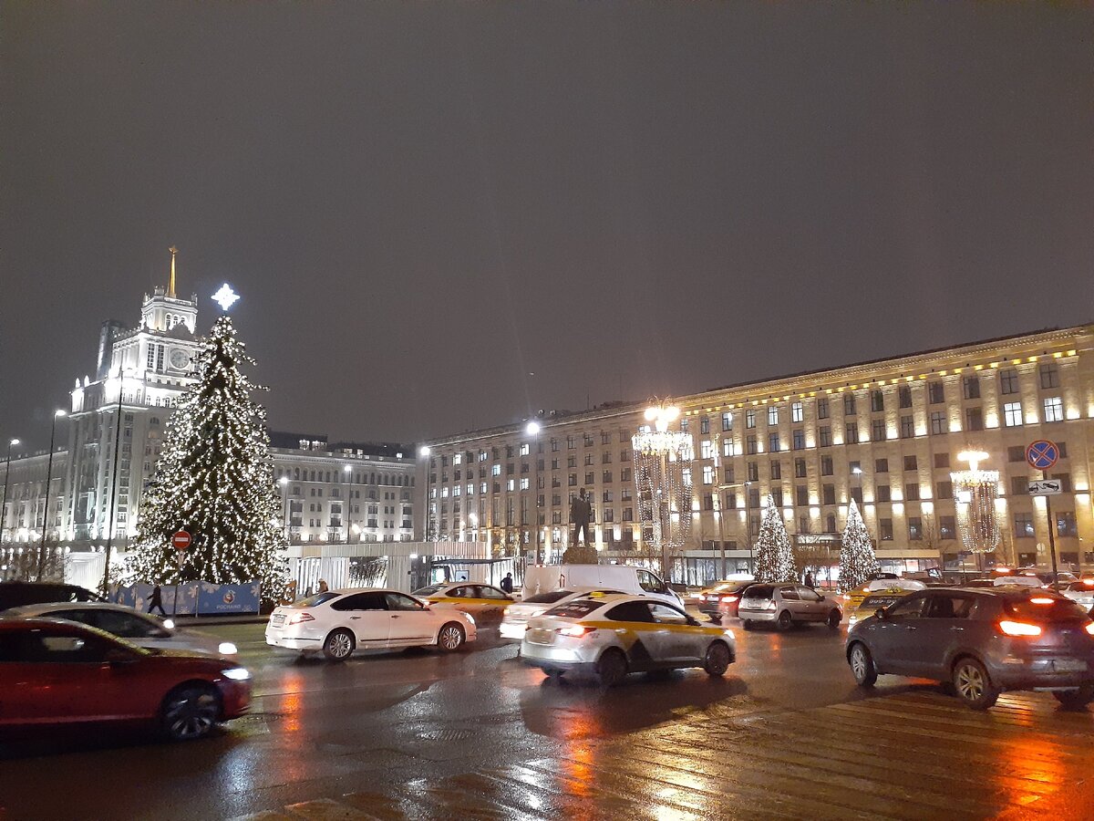 Новогодняя Москва