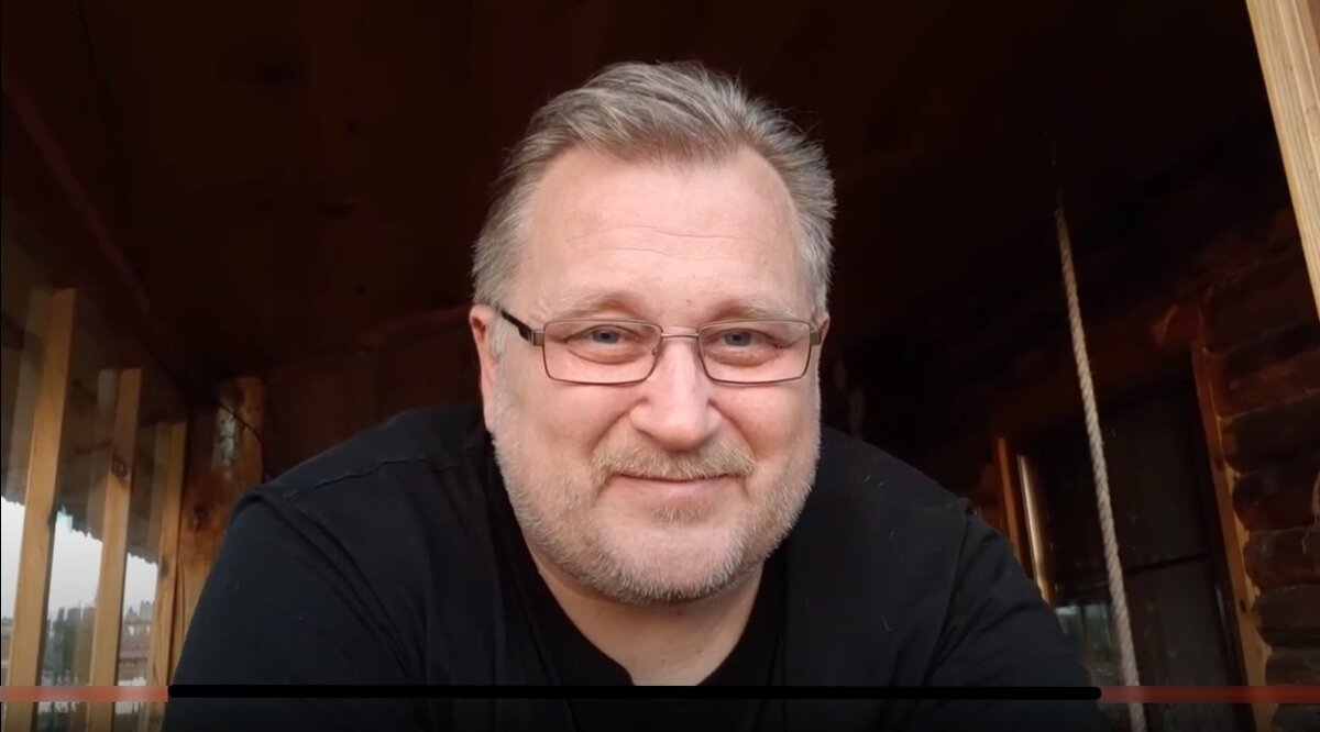 Павел Верстов - онкоблогер.