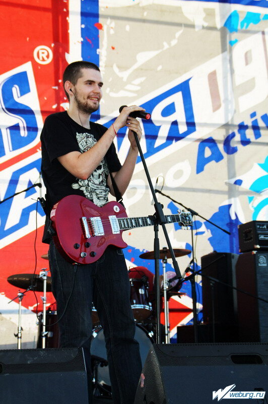 Noize MC на Сникерс Урбании. Фото из открытых источников "Яндекс.Картинки".