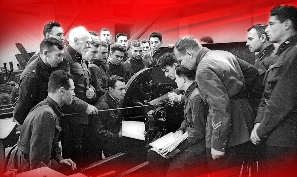 Преподаватель - Д. Е. Козловский