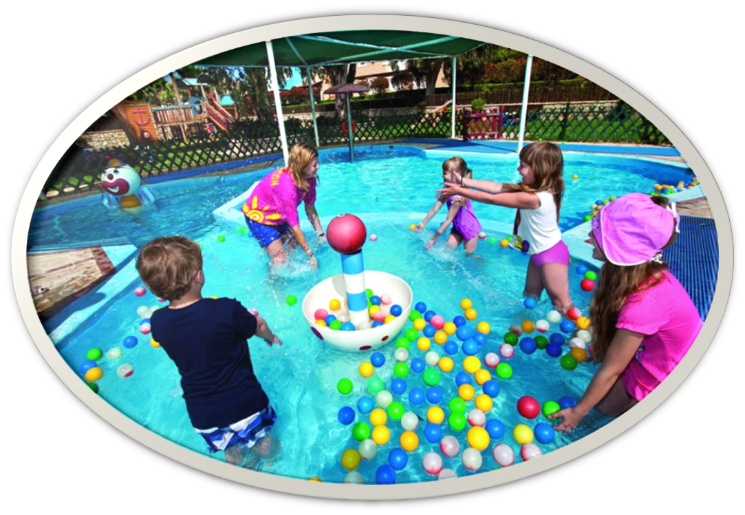 Анимационные игры в детском бассейне