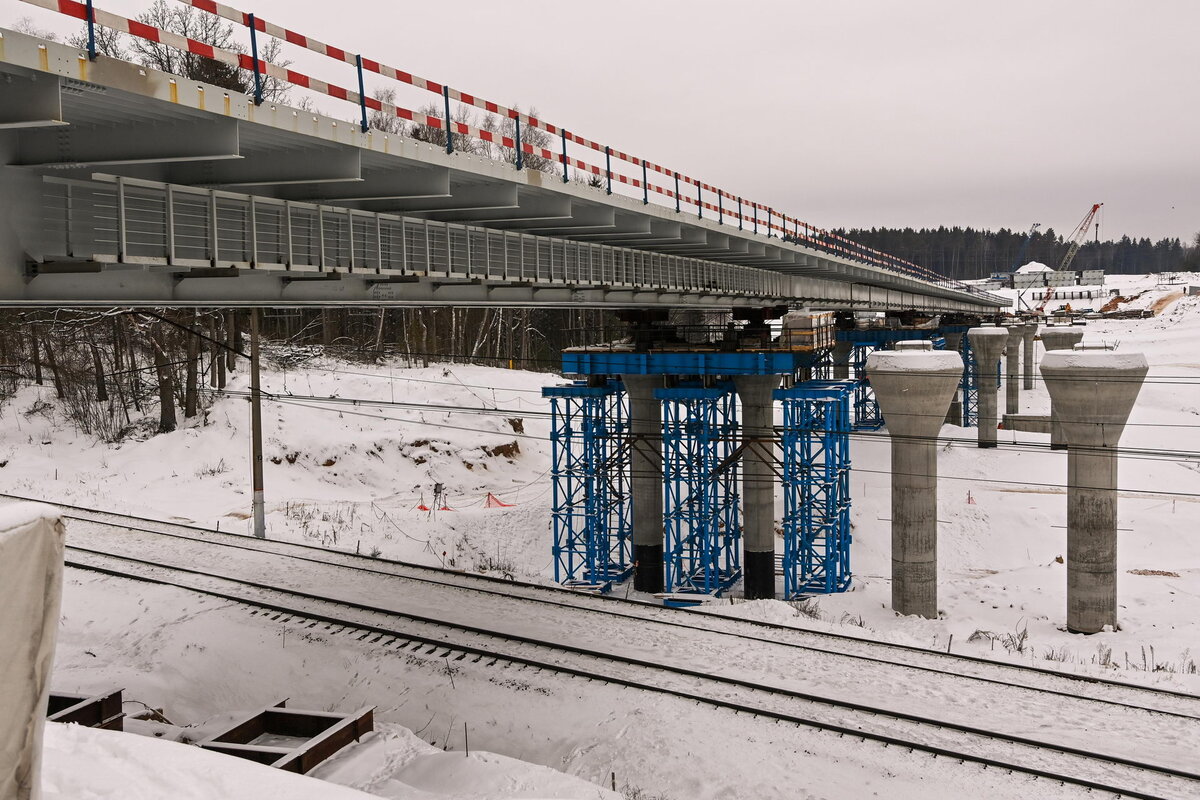 © Пресс-служба Правительства Калужской области / admoblkaluga.ru (Строительство Северного обхода Калуги, путепровод над Московской железной дорогой)