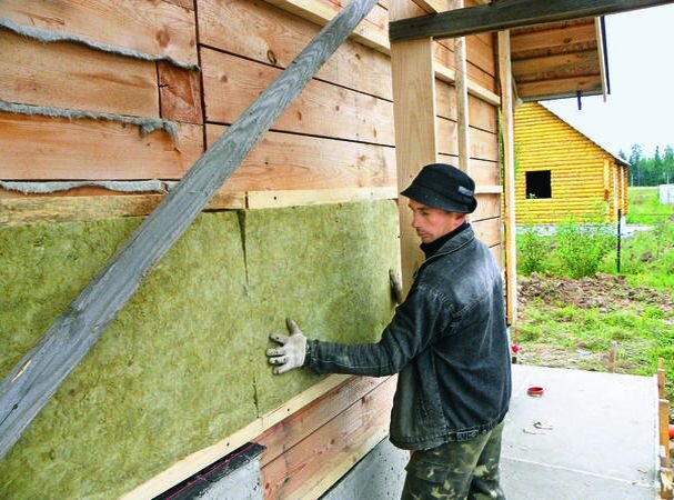 Утепление стен деревянного дома изнутри: все, что нужно знать