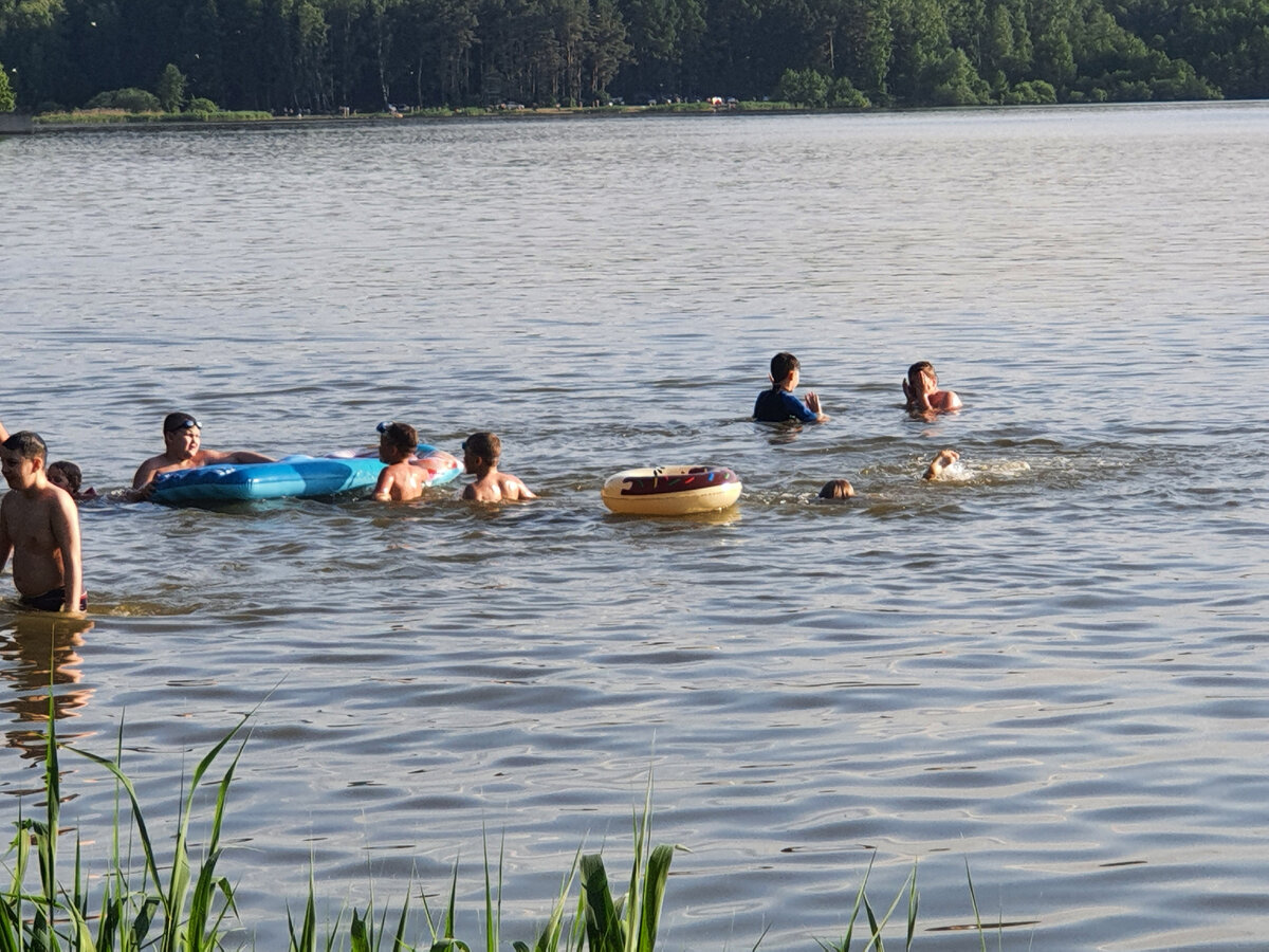 Купаться в кратерных Озерах