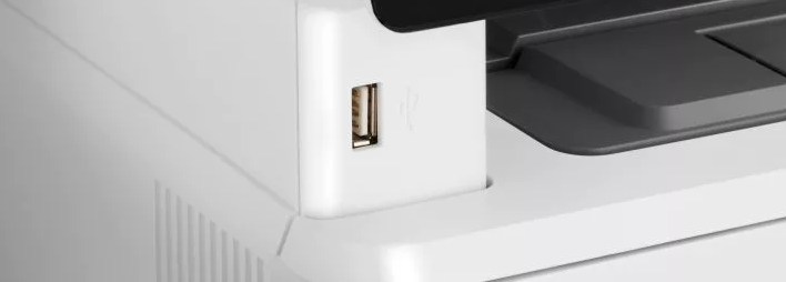 USB порт на передней панели МФУ HP LaserJet Pro M428fdn 
