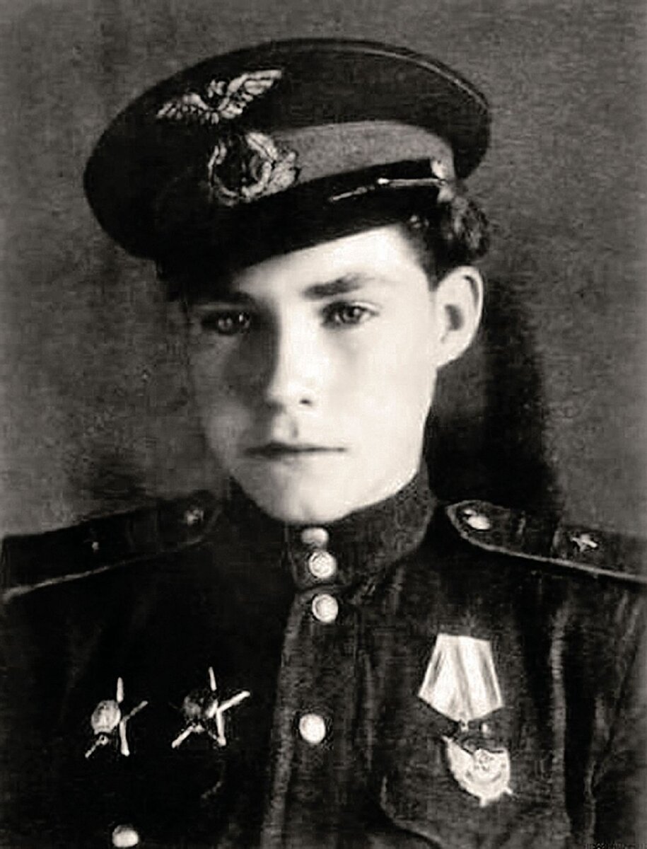 Аркадий Каманин.