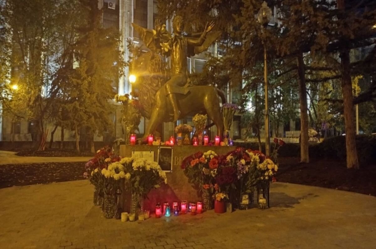    В Москве завершилась акция памяти в честь погибшей журналистки Дугиной