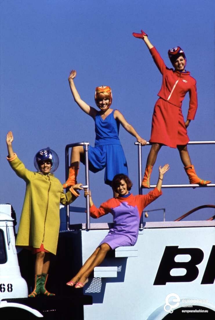 Униформа от Эмили Пуччи