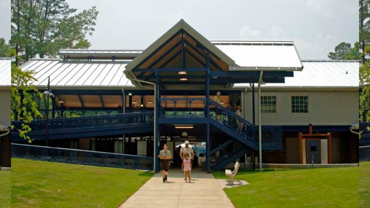 Центр открытия алмазов. Источник фото arkansasstateparks.com