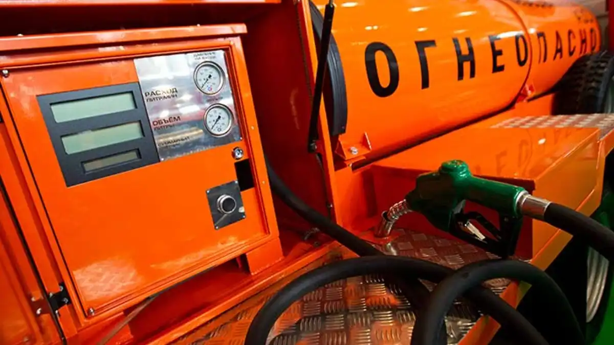 Фото: Ведомости/ТАСС Из-за дефицита ГСМ могут остановиться полевые работы