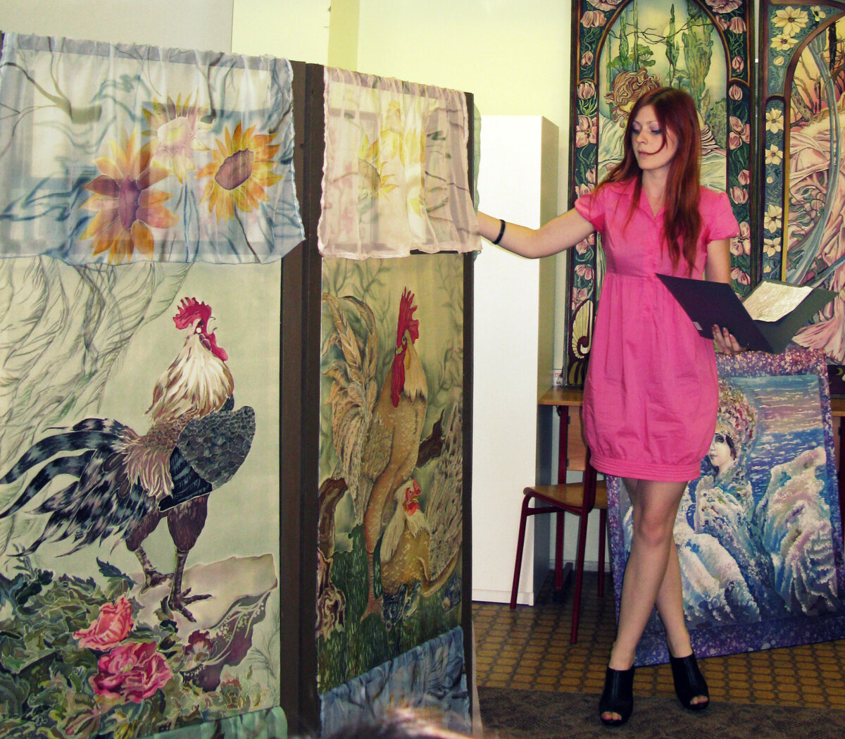 Это я защищаю своих петухов на дипломе!