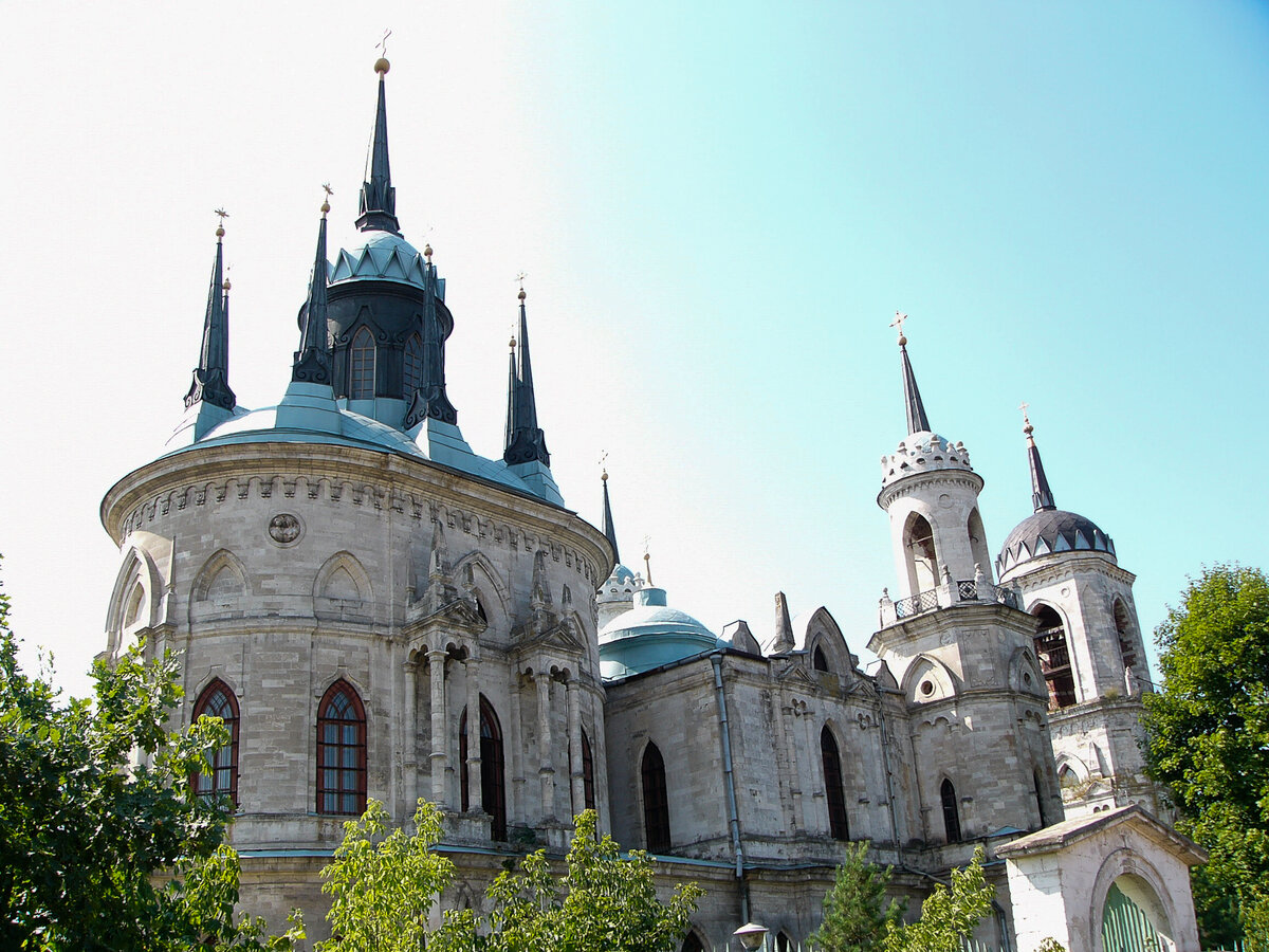 Церковь в честь иконы Владимирской Божьей матери (фото мои)