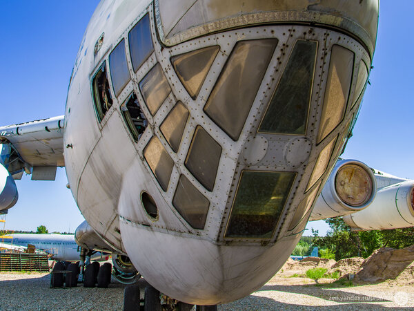 Зачем в самолёте ИЛ-76 кабина с прозрачным полом ?⚗️✈️