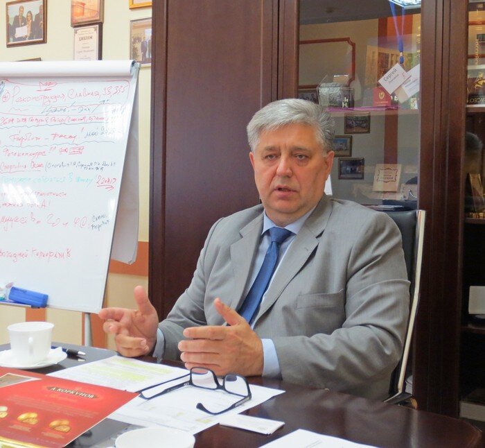 Сергей ЛЕВЧАКОВ