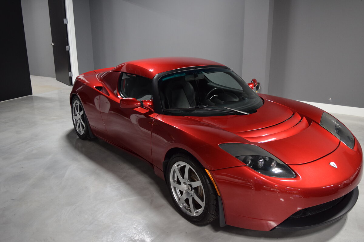 Tesla Roadster 2010