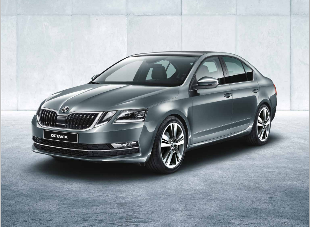 Передняя светотехника у многих вызывает двоякие чувства, но вживую автомобиль выглядит гармонично